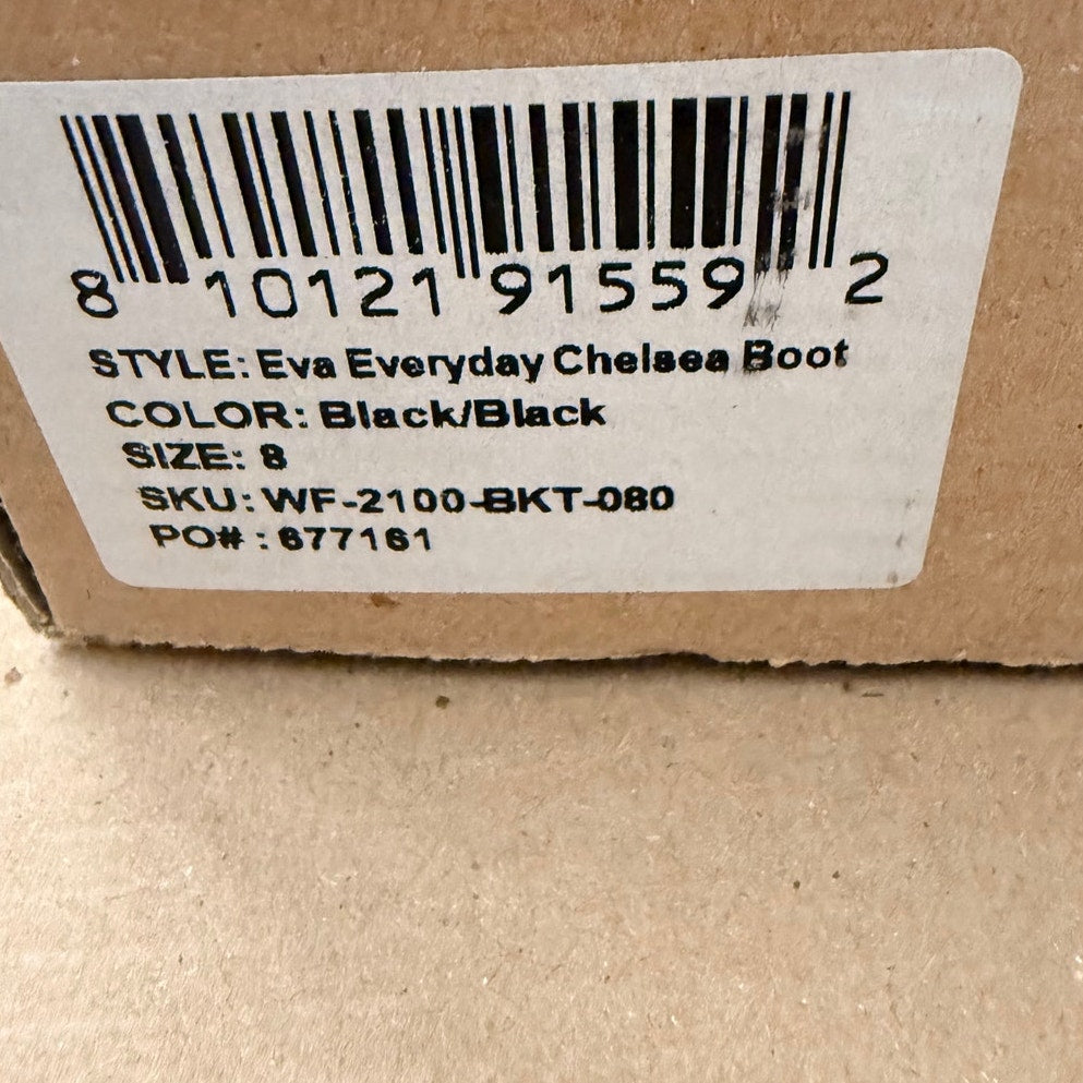 Women's NISOLO Eva Everyday Chelsea Boot - BRAND NEW IN BOX! Black - Size 8