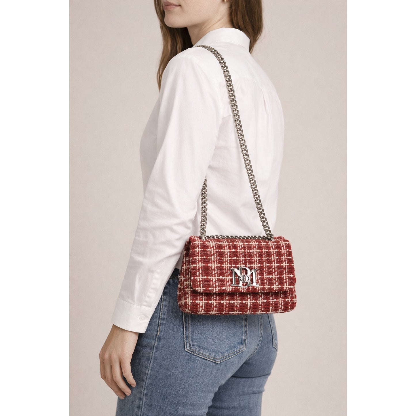 NWT Badgley Mischka Red Tweed Messenger Bag with Silver Cain