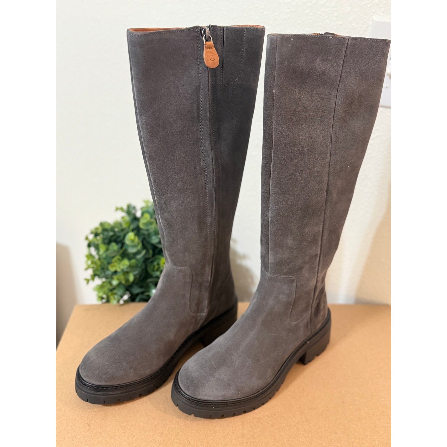 Gentle Souls by Kenneth Cole Women's Brandon Knee High Boot Charcoal - Size 8